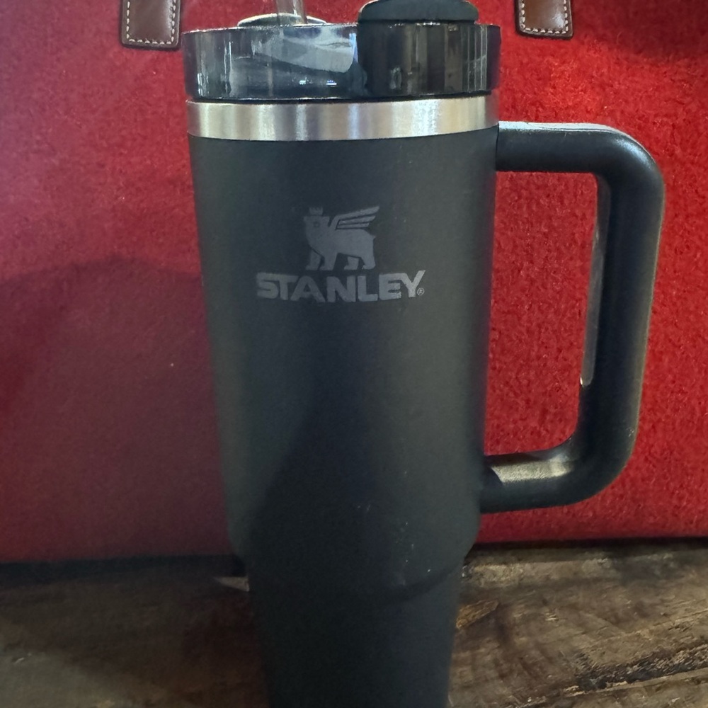 Stanley Matte Black Travel Mug with Handle